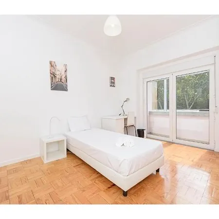Houze Large 4 Bedroom Near Zoo * Lisboa